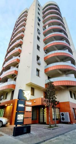Luxurious Azure Apartment Near Palas Mall