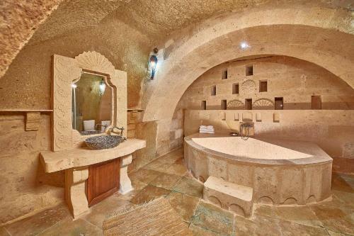 Hotel Charm Of Cappadocia Cave Suites