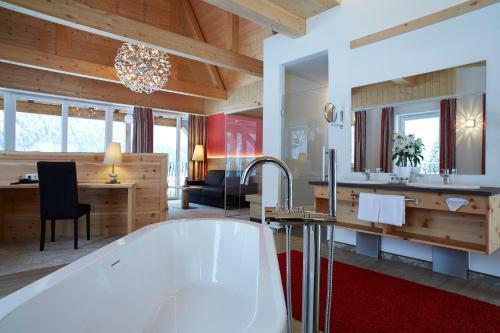 Genie�er & Wellnesshotel Laterndl Hof Am See