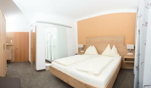 Hostal Pension Irlingerhof