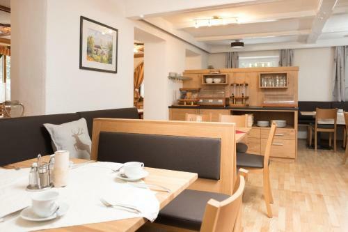 Hostal Pension Irlingerhof