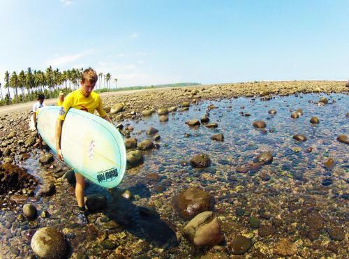 Albergue Jungle House - Surf & Stay