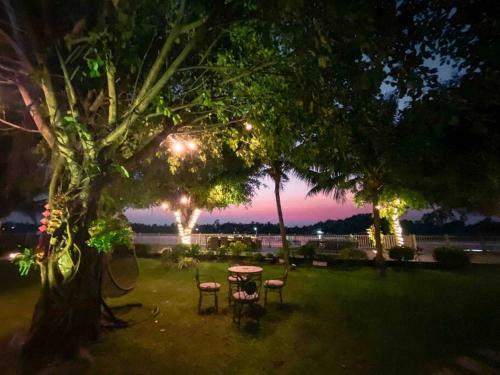 4 Bedrooms Luxury Riverside Villa Overwatch The Sunset