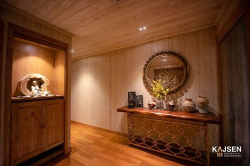4 Bedrooms Luxury Riverside Villa Overwatch The Sunset