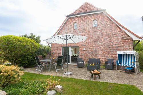 Ferienhaush�lfte Braderup Festland