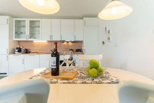 Apartamento Haus-seeblick-in-bosau-wohnung-3