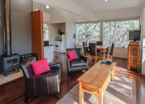 Aquila Eco Lodges
