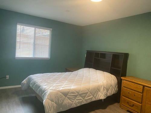 Apartamento Two Queen Beds Nicely Secluded, Handy Location