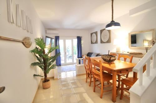Mediterranean Way - La Kanoa