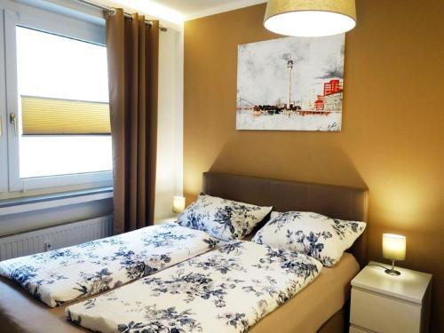 Elegant Apartment In D�sseldorf At The Centre