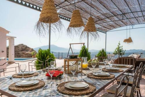 Villa With Views And Private Pool Near Malaga.