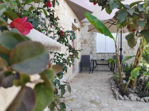 Xenia's Countryside Guesthouse