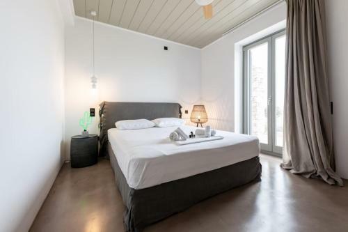 Villa Arleta In Punda Beach Paros For 8 With Private Pool