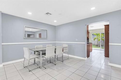 Dania Hills With Pool 10 Min To Beach
