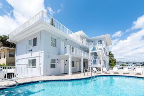 Apartamento Bayshore Breeze 3 - King Bed, Kitchen, Parking