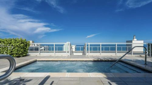 5 Resort Rooftop Pool Up To 6 Ocean View
