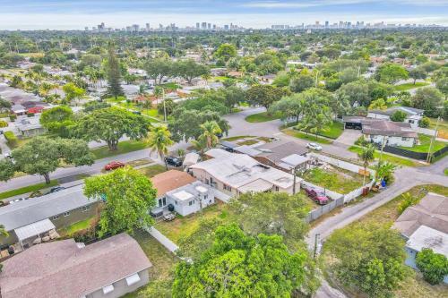 Hollywood Hills 3bd House With Backyard & Bbq