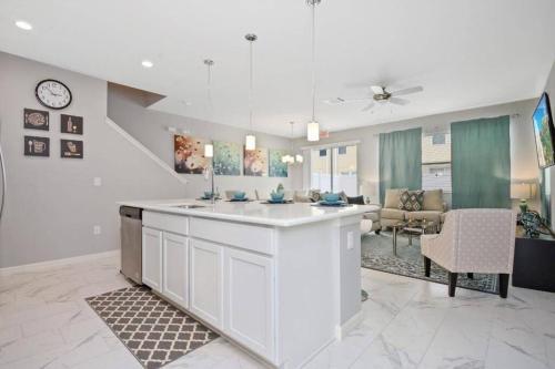 Bella Suite
