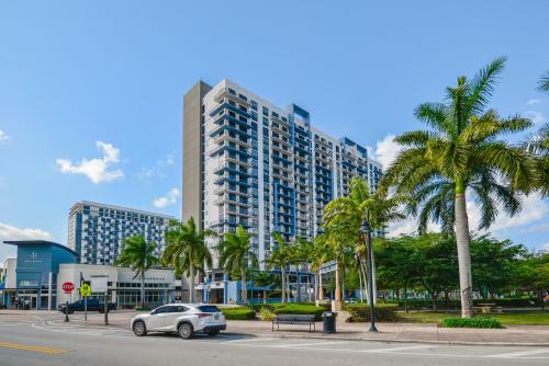 Apartamento Cozy 1-1 Br Steps From Downtown Doral Park