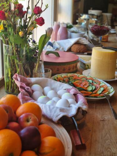 Bed & Breakfast Bnb K�rlingesund Retreat Center