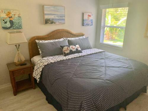 *coastal Beautiful Pool Home All To Yourself! *