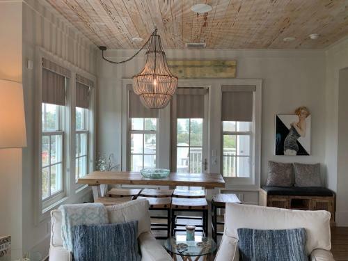 Whitebird 30a