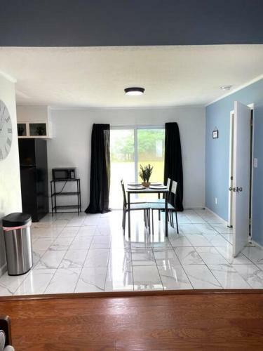 Luxurious Hidden Oasis 4bd Near Downtown Albany, Ga