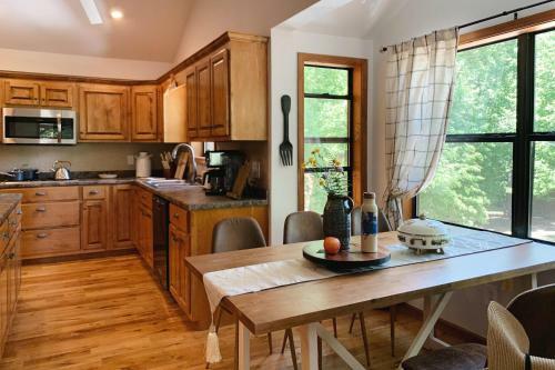 Apartamento Caspian At Alpine Cabins - Peaceful Private Perfect With Internet