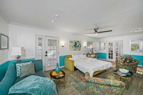 Amazing 5br King-pool & Spa A Block From The Bay