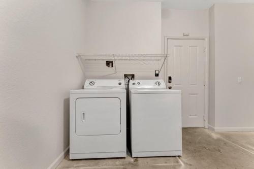 Wanderjaunt - Camden Visconti Apartments