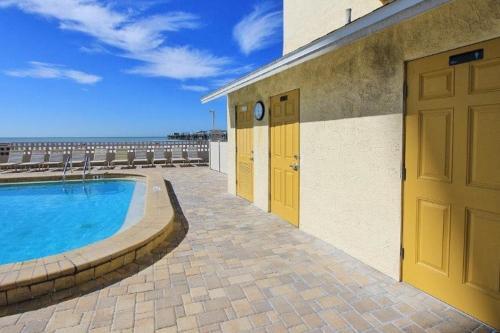 Anglers Cove 608