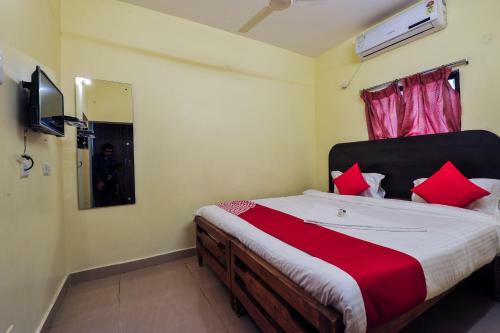 Oyo Flagship 23477 Hotel Orange