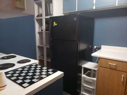 K Unit Free 1 Brm Apt W Purchase Of Personal Training