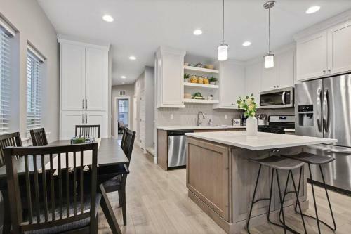 Modern & Luxurious Private 3 Bedroom Boise Home