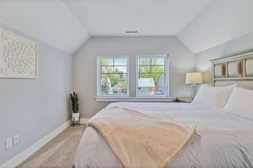 Modern & Luxurious Private 3 Bedroom Boise Home