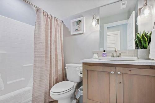 Modern & Luxurious Private 3 Bedroom Boise Home