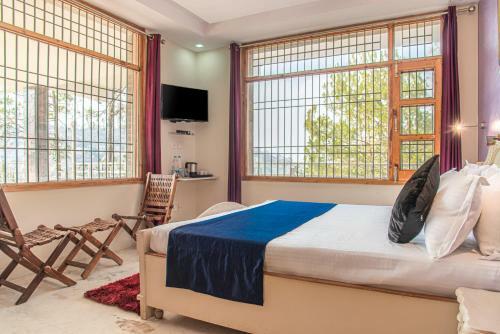 Pine Dream Resort L Kasauli L Barog