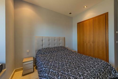 Elegant 4br Apartment In Rivera, Mijas, Pool, Wifi