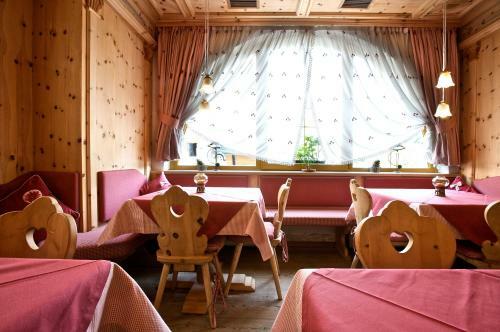 Hotel Garn� Serena