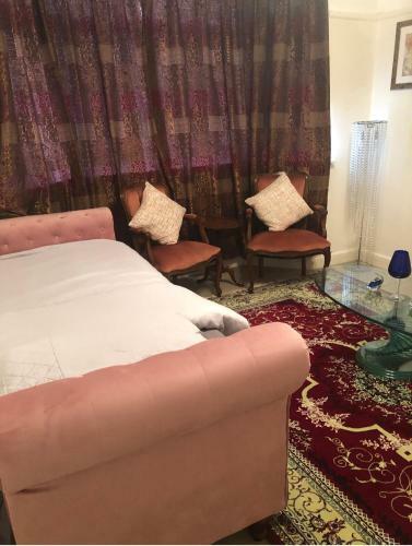 Luxury Single Room Single Person Female Only