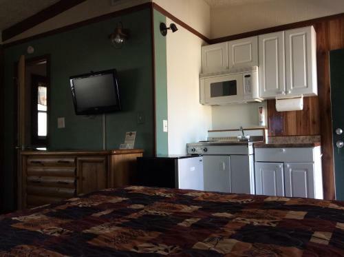Hotel Olde Mill Inn Of Clarkston
