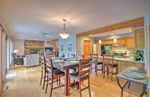 Lakefront Family Home With Boat Dock And Sun Deck