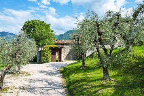 Villa Casale Lucrezia By Garda Fewo