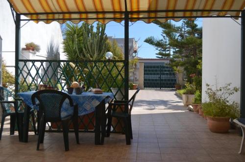 Villa Con Veranda A San Foca Ll80