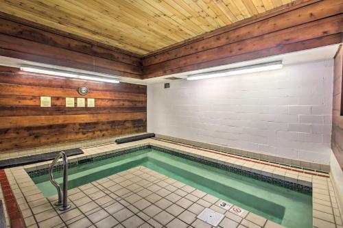 Loon Mountain Townhome With Pool And Slope Views!