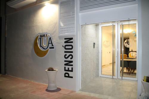 Hostal Baixo A Lua Rooming