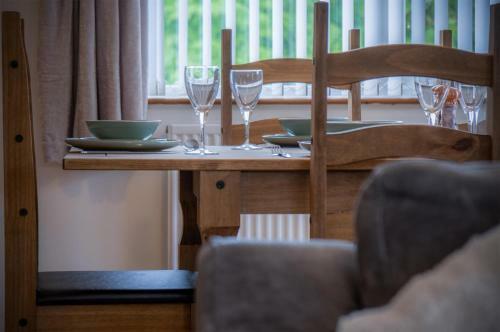 Tucking Mill - 3 Bedroom Holiday Home - Stepaside