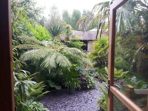 Jungle Cabin In Sutton Coldfield