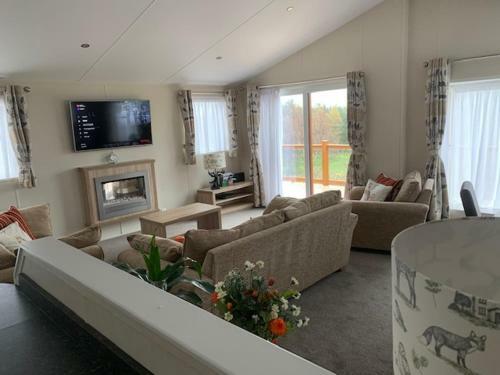 The Fairways View Hot Tub Lodge