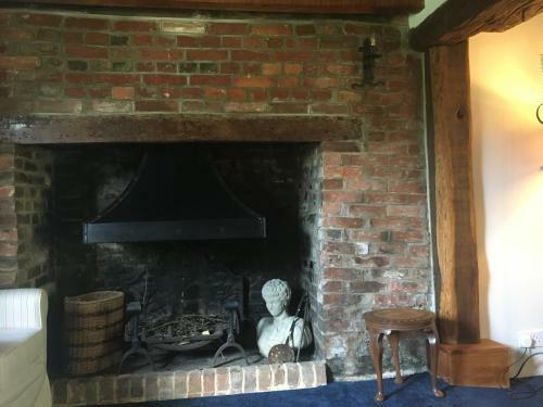 The Old Thatched Cottage Tenterden